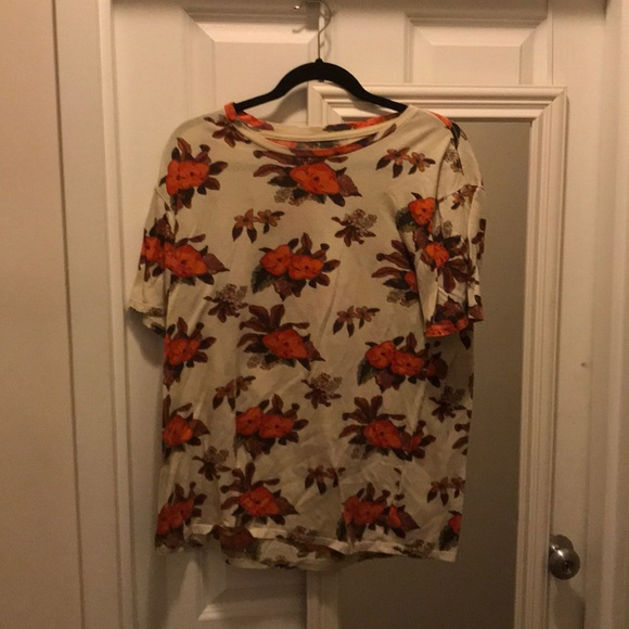 Urban Outfitters Other - Urban Outfitters Orange Moody Floral Crew Neck Tee